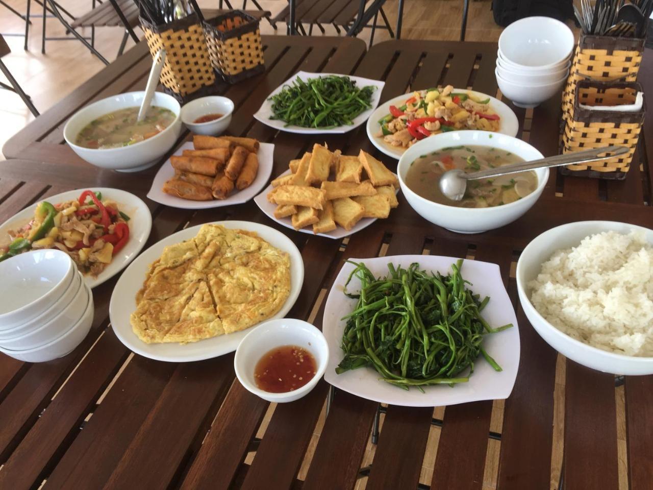 Sunshine Homestay Phong Nha Zewnętrze zdjęcie